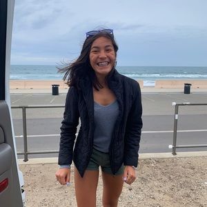 Meet your Posher, April